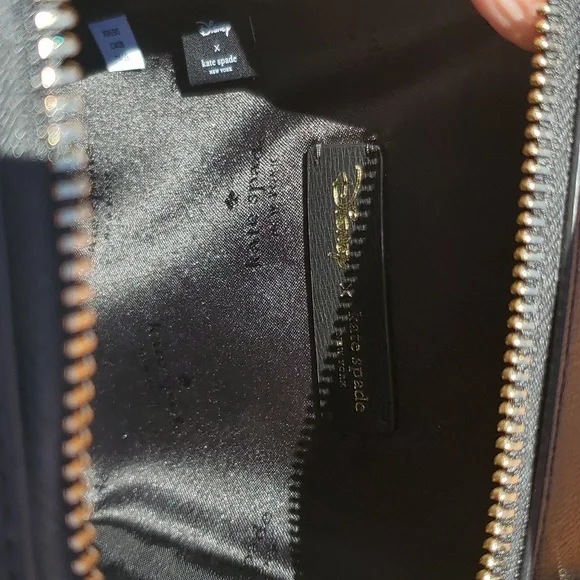 Kate Spade Minnie Mouse Crossbody Purse - Picture 5 of 6